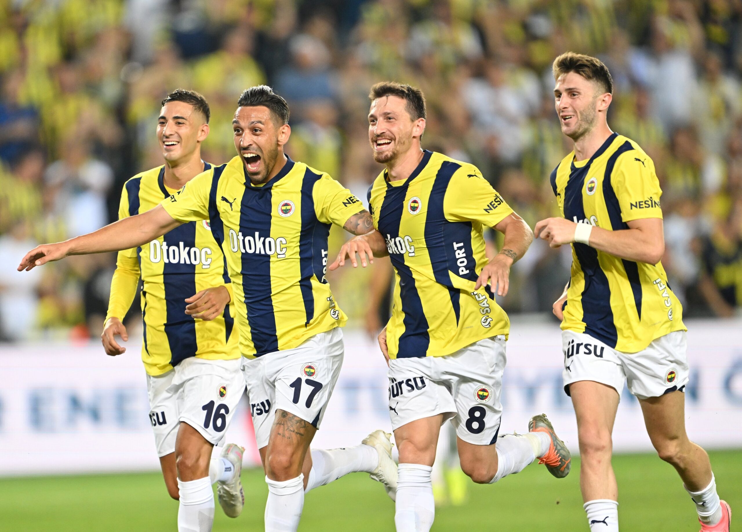 Nhận định Fenerbahce vs Lille 00h00 ngày 14/8 Champions League 2024/25