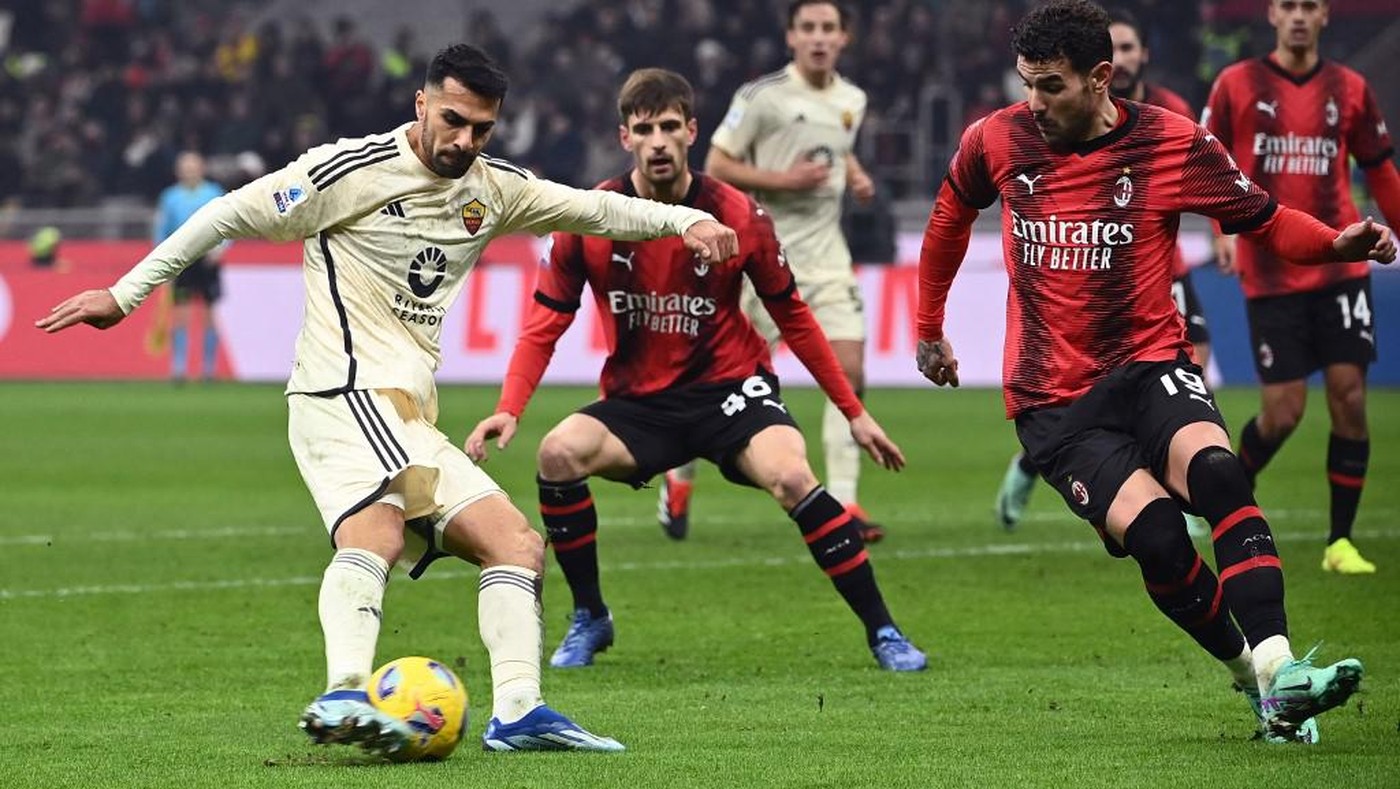 Hinh anh 1: Tran cau dinh cao Serie A: AS Roma doi dau AC Milan tranh ve du cup chau Au