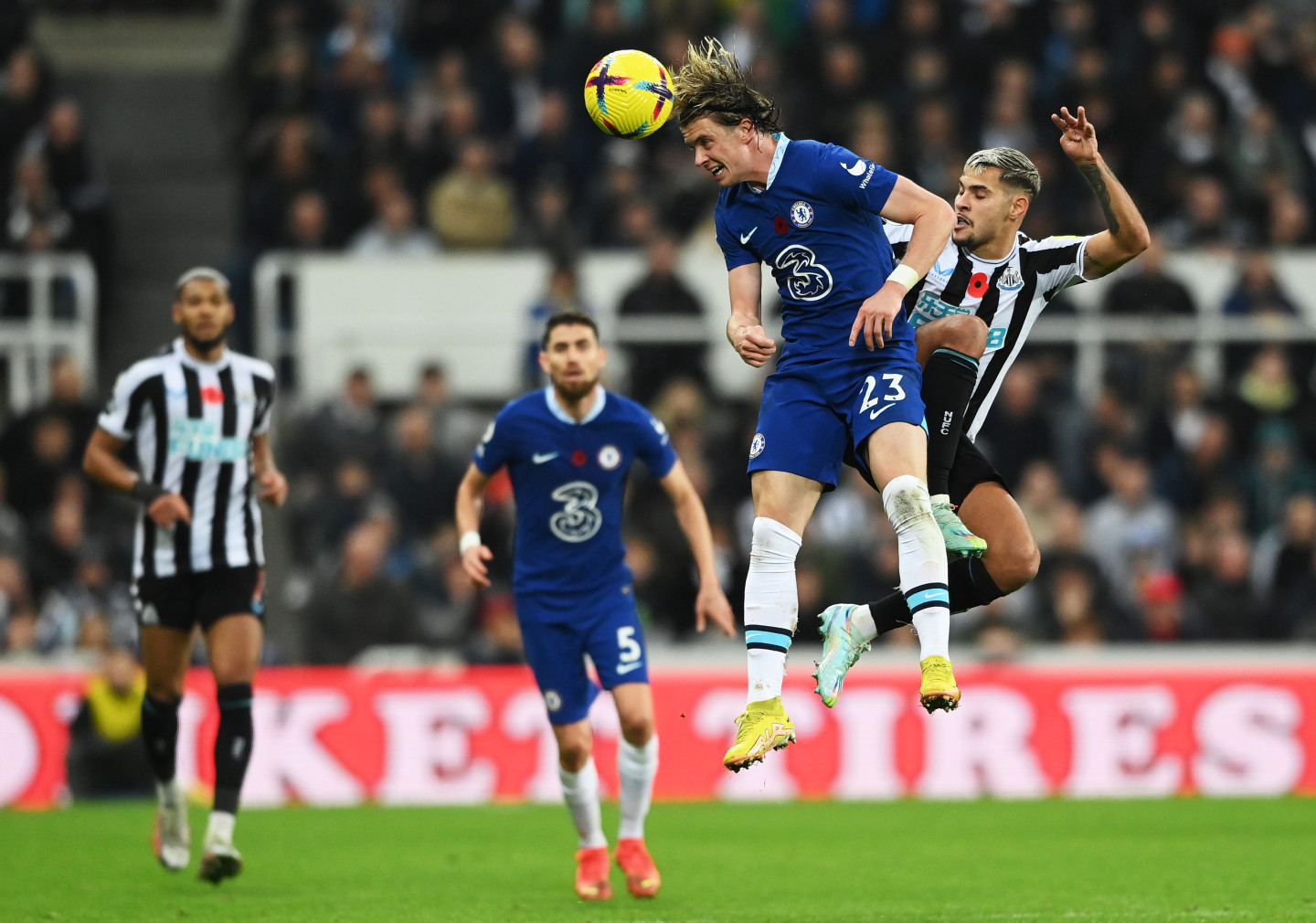 Hinh anh 2: Anh san van dong St James' Park truoc tran Newcastle vs Chelsea